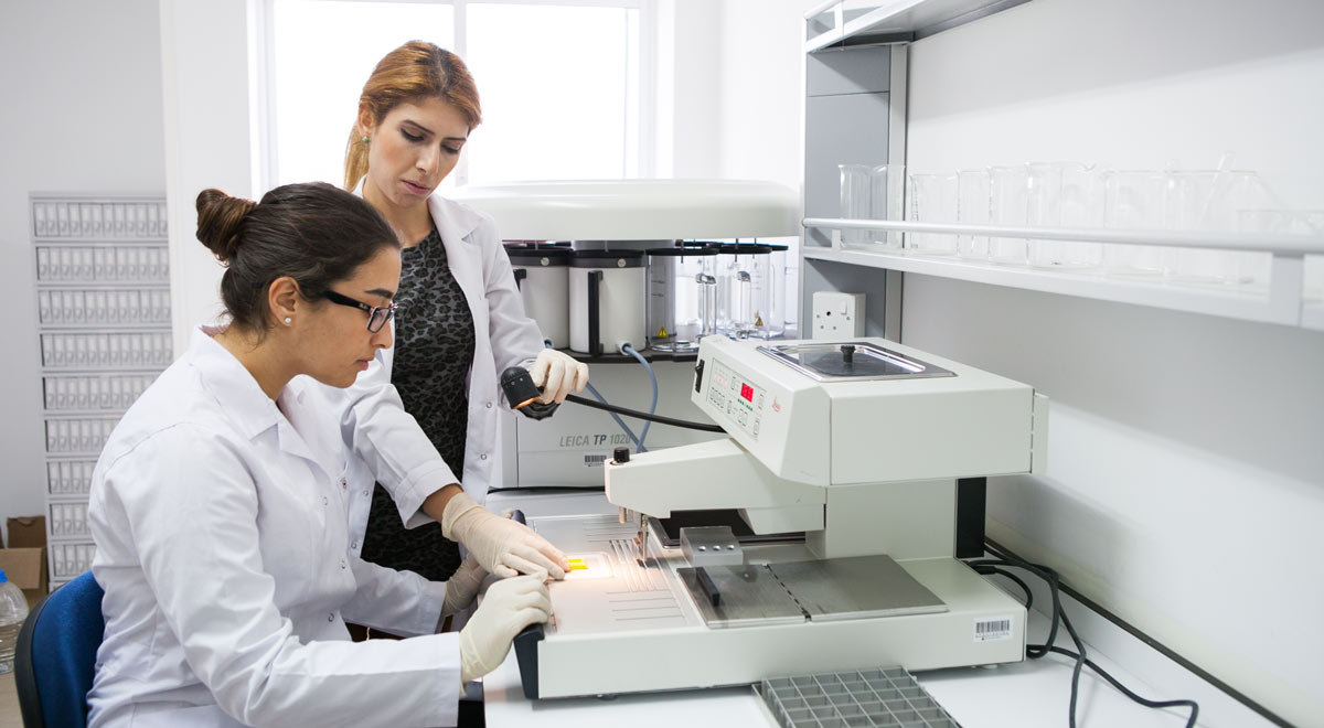 DAÜ Dr. Fazıl Küçük Tıp Fakültesi Yeni Öğrencilerini Bekliyor