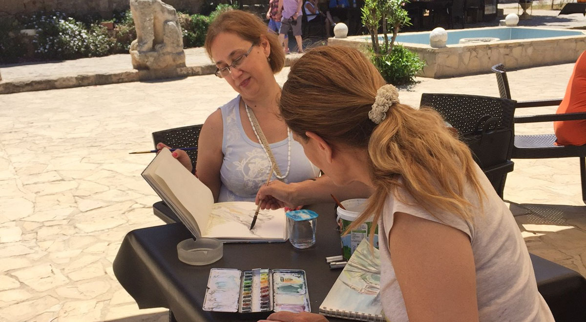 DAÜ İç Mimarlik Bölümü ve Nicholas Panayi Art Studio İşbirliğiyle Çok Kültürlü Sanat ve Çizim Etkinliği Gerçekleştirildi