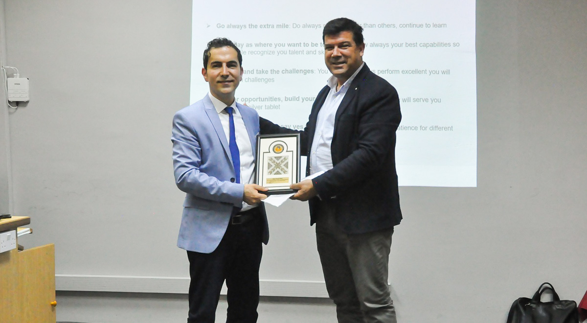 Kemal Geçer, Prof. Dr. Hasan Kılıç