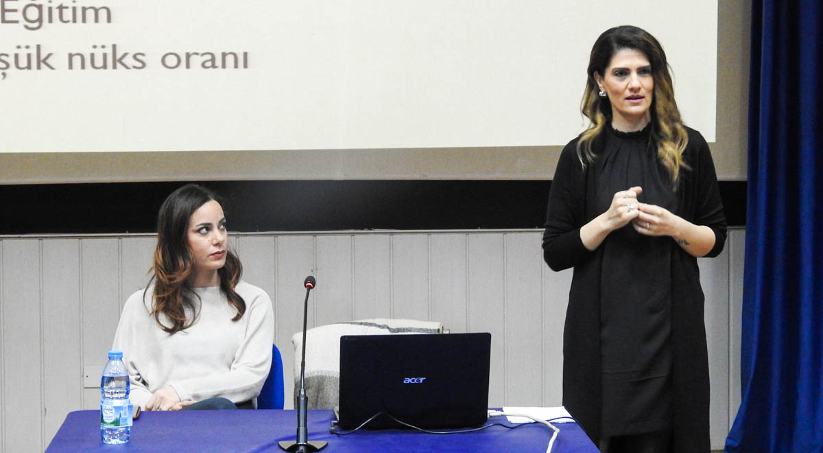 Deniz Erkal, Selen Üstüner