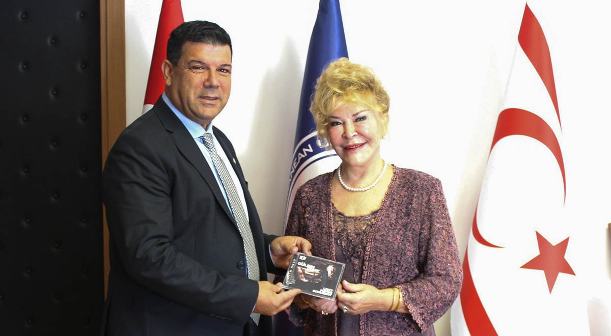 Dünyaca Ünlü Piyanist Gülsin Onay DAÜ Rektörü Prof. Dr. Hasan Kılıç’ı Ziyaret Etti