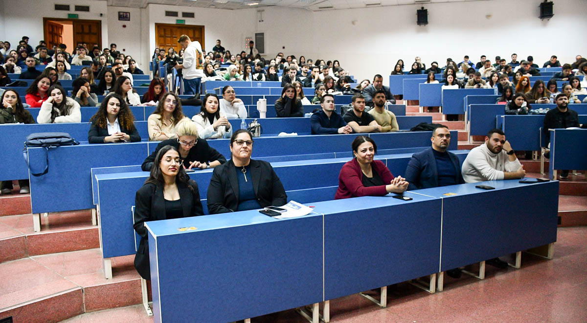 DAÜ'de Prof. Dr. Esin Konanç Anısına "Dijital Çağda Fikri Mülkiyet Hakları" Paneli Gerçekleştirildi
