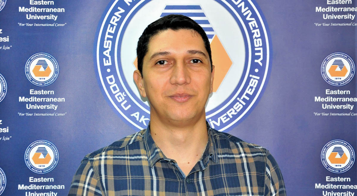 Yrd. Doç. Dr. Davut Solyalı