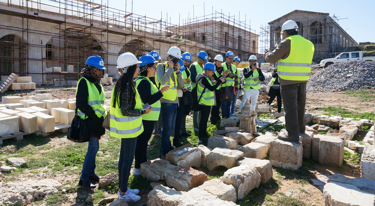 İç Mimarlık Öğrencilerinden Apostolos Andreas Manastırı'na Teknik Gözlem Gezisi