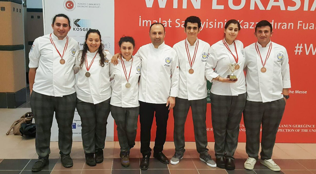 DAÜ Gastronomi ve Mutfak Sanatları Bölümü Öğrencilerinden Bir Başarı Daha