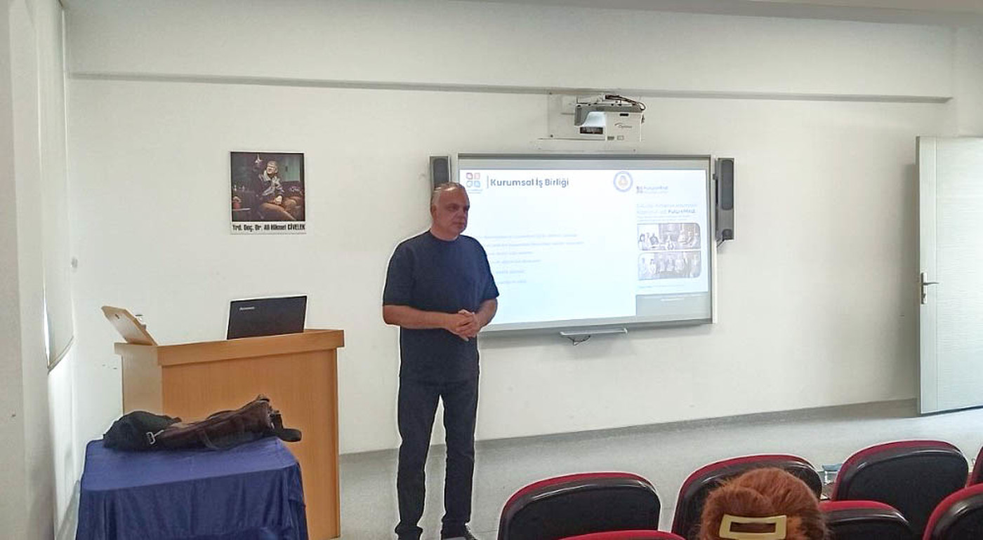 Employment and Career Processes in Germany Explained to Teacher Candidates at EMU